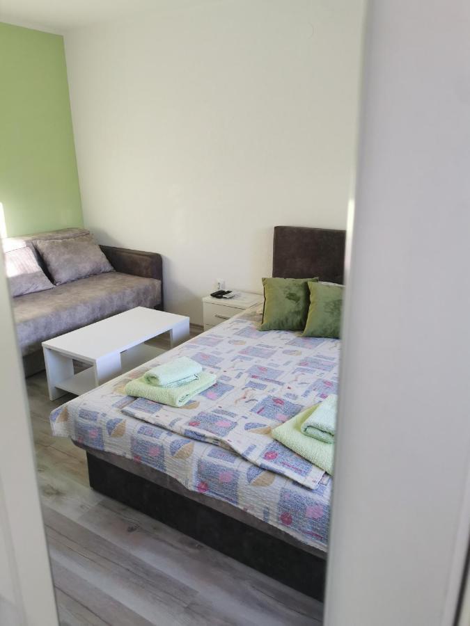 Apartmani Manila, Vauceri, Terme-Popust, Akva Park-Popust, Garazno Mesto Vrnjačka Banja Exterior foto